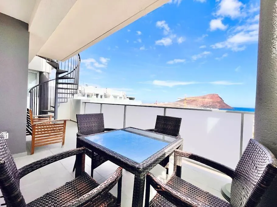 Sea View 2-Bedrooms Apartment La Tejita